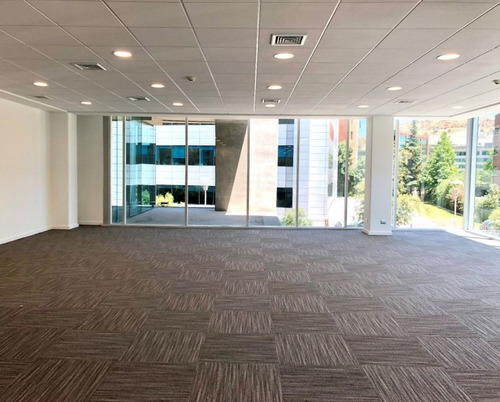 Excelente Oficina Ubicada En Ciudad Empresarial Huechuraba