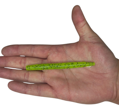 Senko Gusano Plástico Pesca 4 Pulgadas Señuelo 10pz Texas Chartreuse Pepper