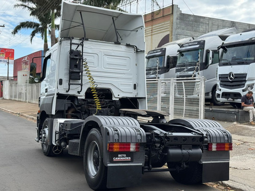 Mercedes Benz Axor 2035 4x2 T.b - Semi Automatico