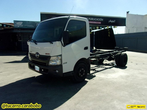Hino Motors De Venezuela Hino 300