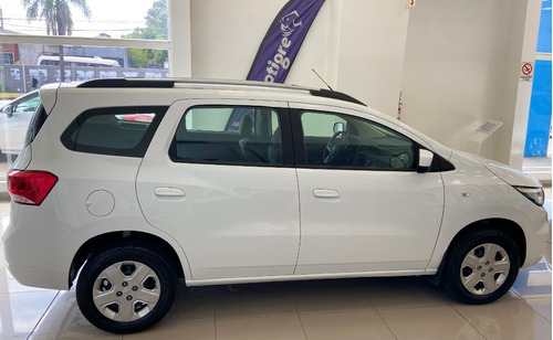 Imagen 5 de 20 de Chevrolet Spin Lt 5a 2023 Af