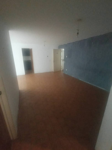 Apartamento En Venta Urb Quenda