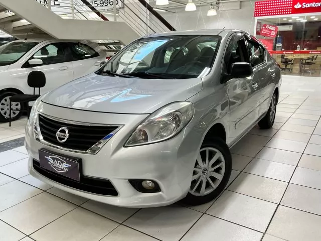 Nissan Versa Versa 1.6 16V FLEX SV 4P MANUAL