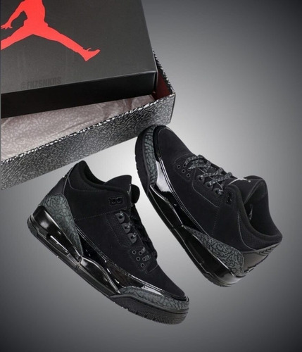Tenis Jordan Retro 3 Black Cat 24.5 Mx (Usado)