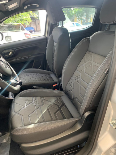 Imagen 3 de 14 de Fiat Nueva Strada Volcano 1.3 Cd Full Precio Nueva 2023 X1