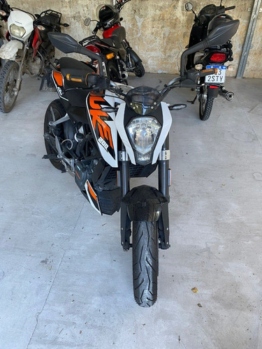 Imagen 3 de 4 de Ktm Duke 200