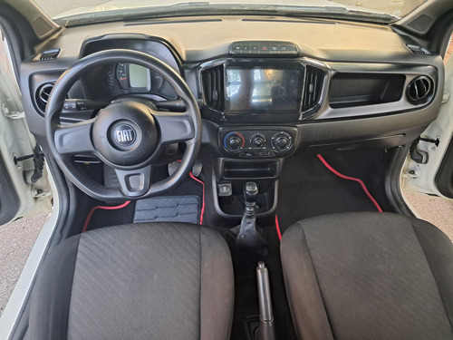 Fiat Strada 1.4 Endurance Cab. Dupla Flex 4p