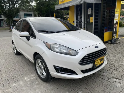 Ford Fiesta 1.6 Sportback Se