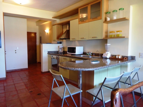 Imagen 3 de 9 de Apartamento En Alquiler Vacacional. Torremolinos.