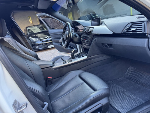 BMW Serie 3 3.0 335i Sedan M Package At 306cv