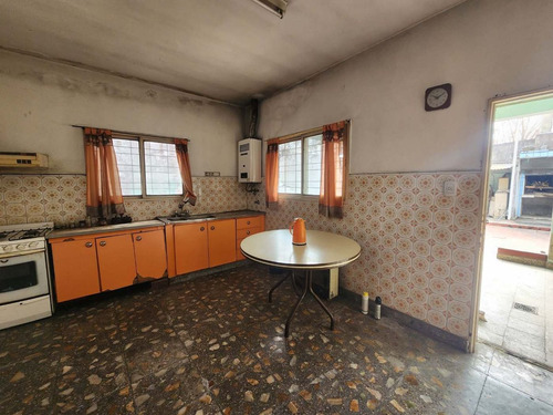 Venta Lote Casa 4 Ambientes El Palomar A Reciclar