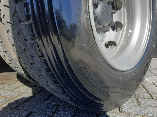 Imagem 9 de 10 de Volkswagen 19.330 4x2 2012 Vw 19330