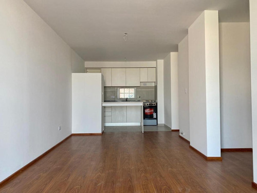 Imagen 3 de 20 de Departamento De 1 Dormitorio Con Cochera En Venta Amenities Centro