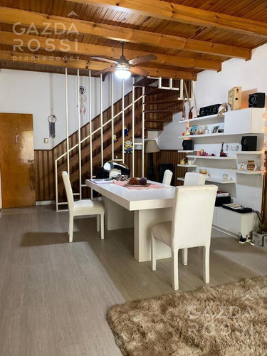 Imagen 5 de 19 de Casa - Adrogue