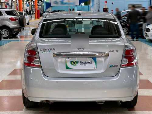 Imagem 6 de 12 de Nissan Sentra 2.0 S 2010 16v Flex Aut. Completo + Couro