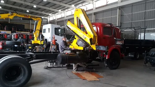 Hidrogrúa Hyva Hbr 100 2.000 Kg A 4,5 Mts - Valor Anticipo!