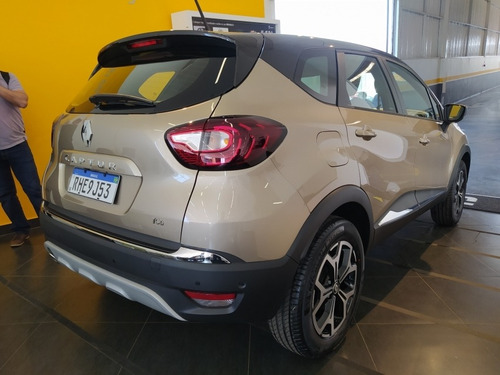 Imagem 4 de 15 de Renault Captur Iconic 1.3t Cvt