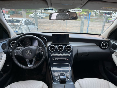 Mercedes C180 1.6 Turbo 2017 Flex 156cvs Aut- Solicite Peças