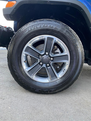Jeep Wrangler 3.7 Unlimited Sahara 3.6 4x4 At