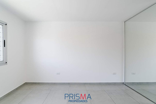 Imagen 6 de 19 de Dúplex En Venta . Miradores De Manantiales . 3 Dormitorios