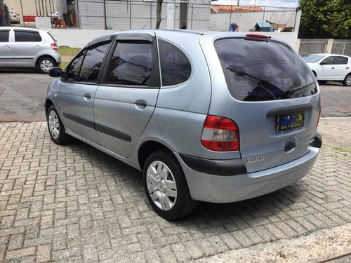 Renault - Scenic Authentique 1.6 16v 4p 2008