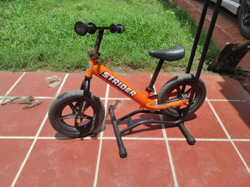 Bicicleta Strider Original De Equilibrio Para Niños (Usado)
