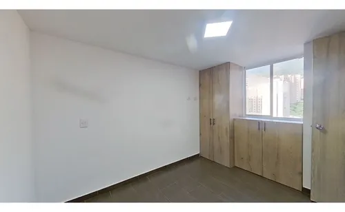Apartamento En Venta Aralias Bello (x)