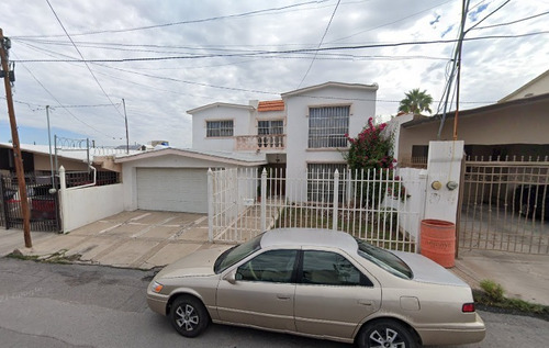 Casa En Venta En Chihuahua Mv