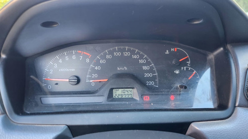 Mitsubishi Lancer 1.6 Glxi