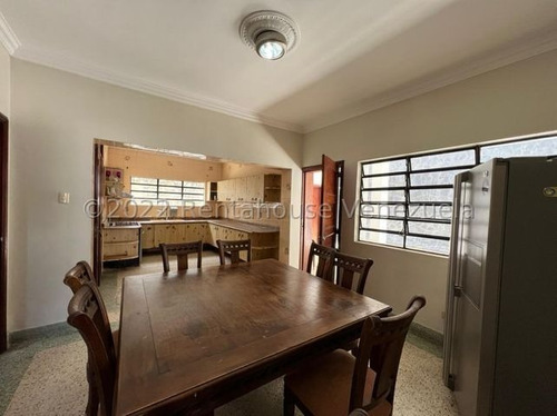 Imagen 5 de 16 de Casa En Venta En Colinas De Bello Monte #22-22502