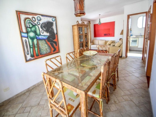 Imagem 5 de 25 de Apartamento À Venda - Praia Das Pitangueiras - Guarujá Sp - 4 Dormitórios - 3 Banheiros - 1 Vaga De Garagem - Ap2084 - 34708812