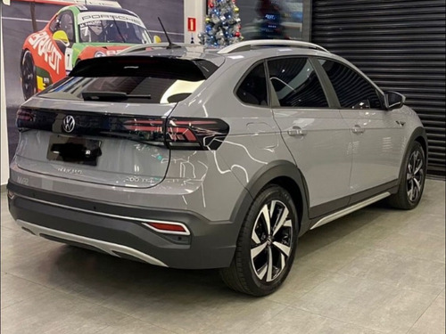 Volkswagen Nivus 1.0 200 TSI TOTAL FLEX HIGHLINE AUTOMÁTICO