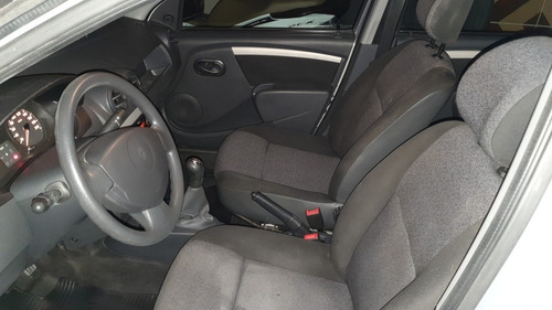 Renault Logan Logan Expres 1.6 8v