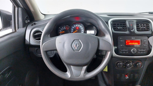 Imagen 11 de 21 de Renault Logan 1.6 Authentique 85cv