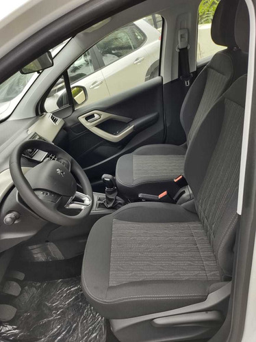 Peugeot 2008 Active 1.6 (m)