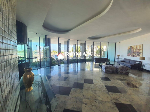 Imagem 3 de 15 de Maravilhoso Apartamento Frente A Praia Do Forte .... - 4653