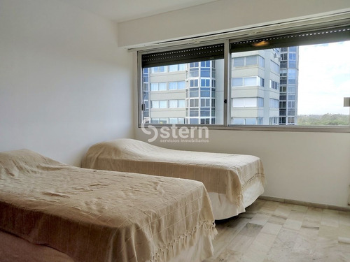 Imagen 11 de 17 de Venta Piso Alto Apartamento 3 Dormitorios, Roosevelt, Punta Del Este