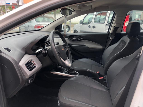 Chevrolet Onix 1.0 Mpfi Lt 8v Flex 4p Manual