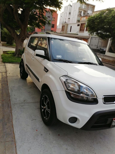 Camioneta Kia Soul De Luxe 2013 Full Equipo.