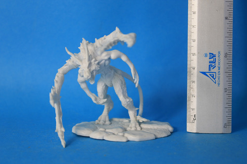 Wolf Demon Reaper Bones Figura (Usado)
