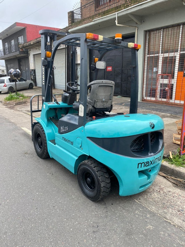 Imagen 12 de 13 de Autoelevador Maximal 2,5 Tn Tt Con Desplazador Diesel