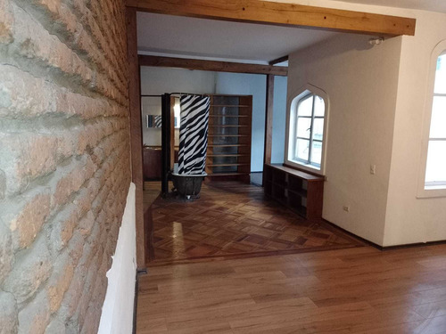 Imagen 5 de 12 de Venta Casa Con Gran Local Comercial En Barrio Yungay