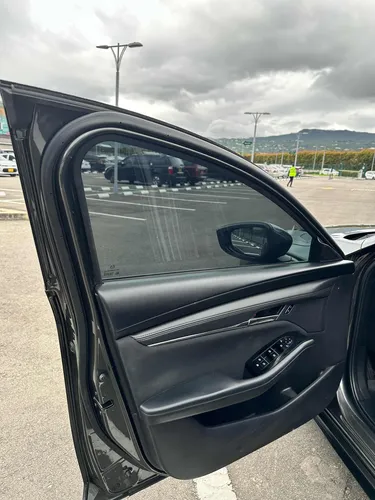 Mazda 3 2.0 Touring