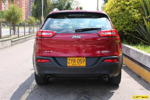 Jeep Cherokee 3.2 Longitude 4x4