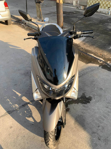 Imagen 1 de 8 de Yamaha N-mx 155