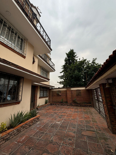Venta Casa Estilo Rustico En Jardines De Atizapán
