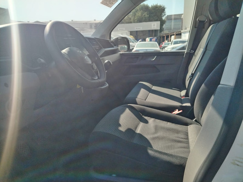 Volkswagen Transporter 2.0 Pasajeros Mt 140 hp