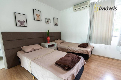 Sobrado Triplex Com 4 Quartos E 2 Vagas De Garagem A Venda No Bairro Ariribá, Balneário Camboriú, Sc - So0106