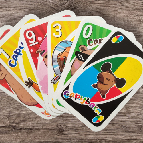 Juego De Cartas Capibara Capybara Kawaii 2 A 10 Jugadores