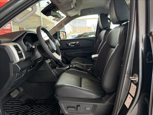 Mitsubishi Triton 2.4 BITURBO DIESEL CD HPE 4X4 AUTOMÁTICO